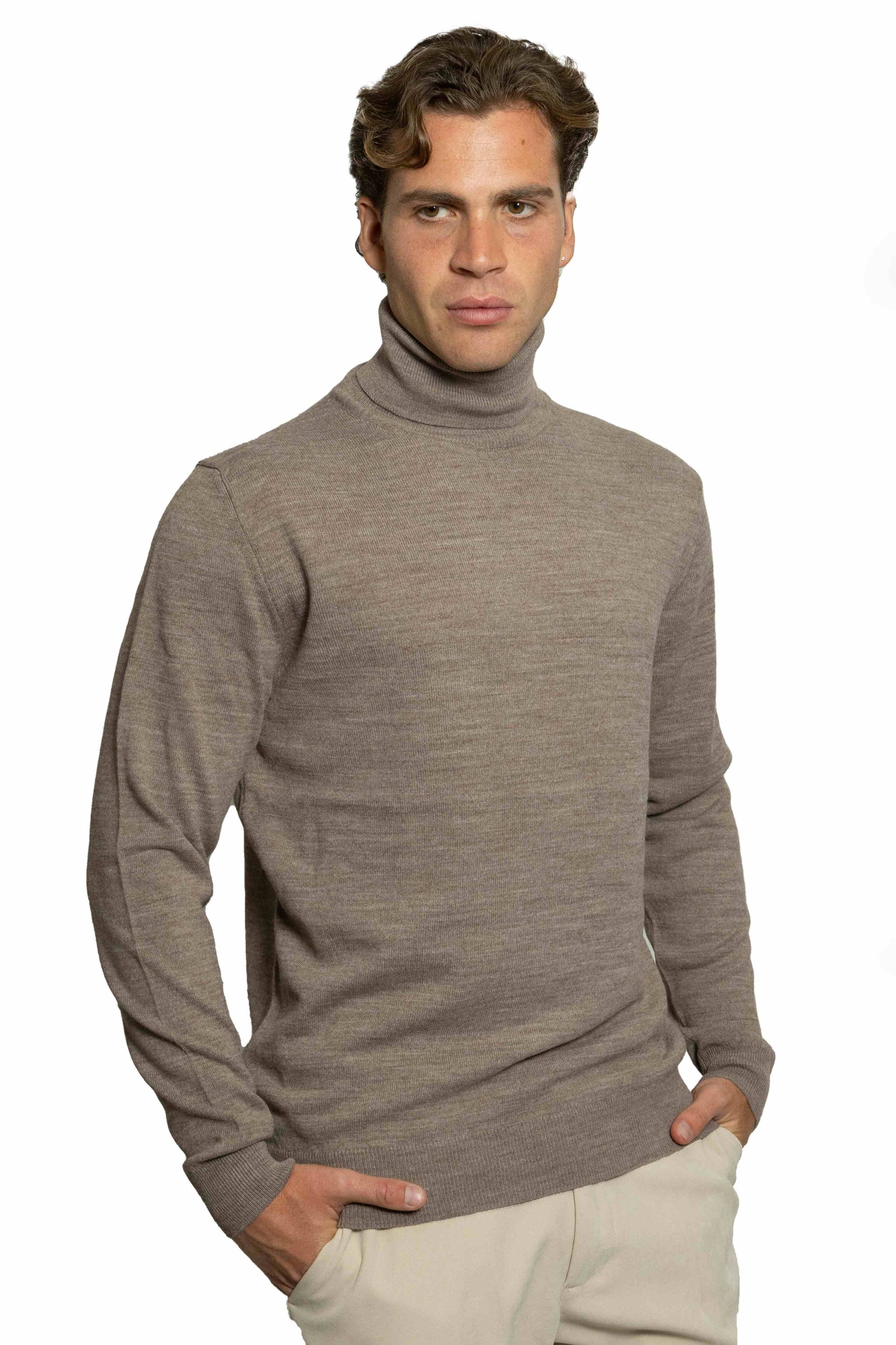 Dolcevita in Lana Merinos con finiture satoriali