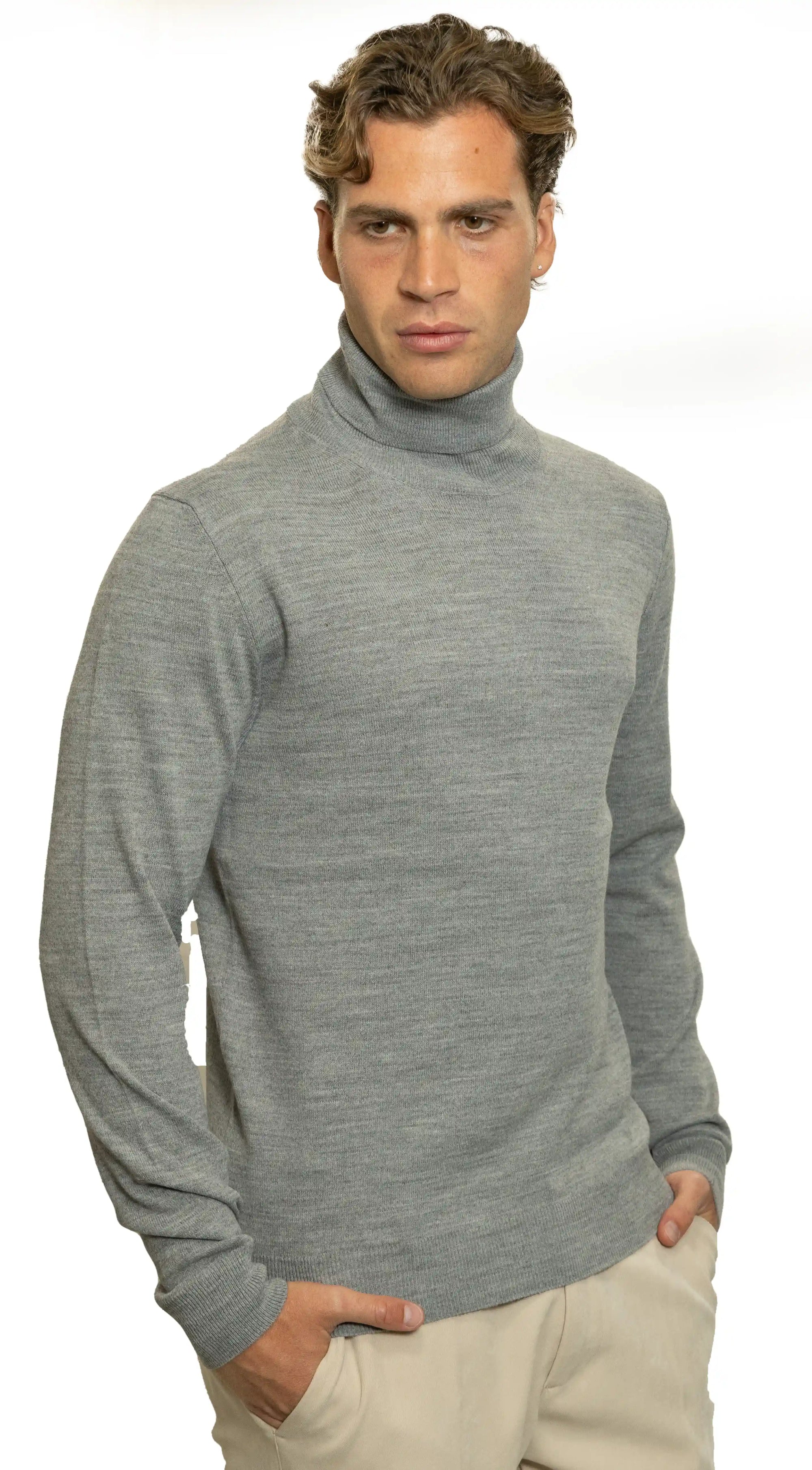 Dolcevita in Lana Merinos con finiture satoriali