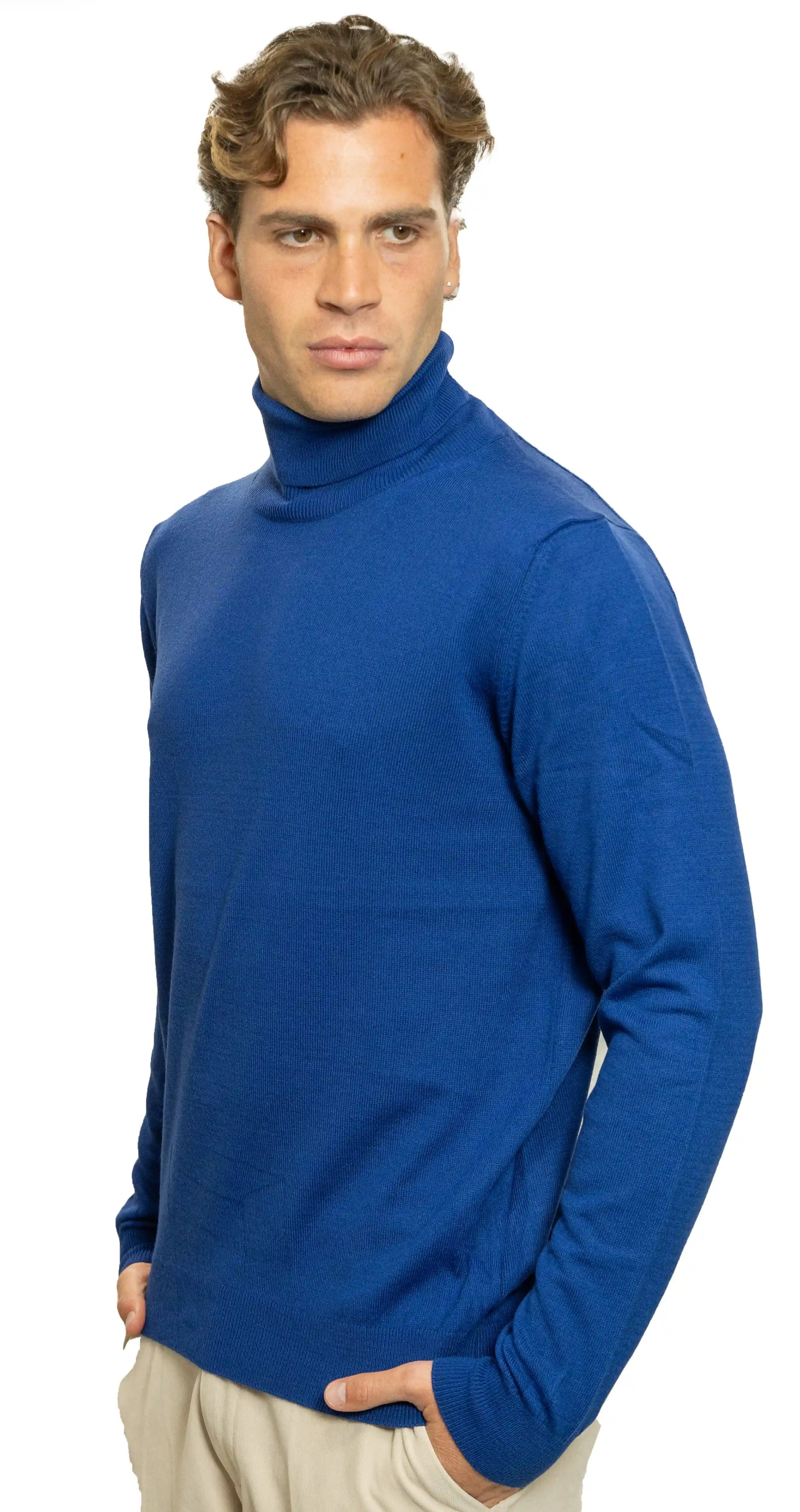 Dolcevita in Lana Merinos con finiture satoriali